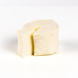 Petit Brillat Savarin IGP cheese
